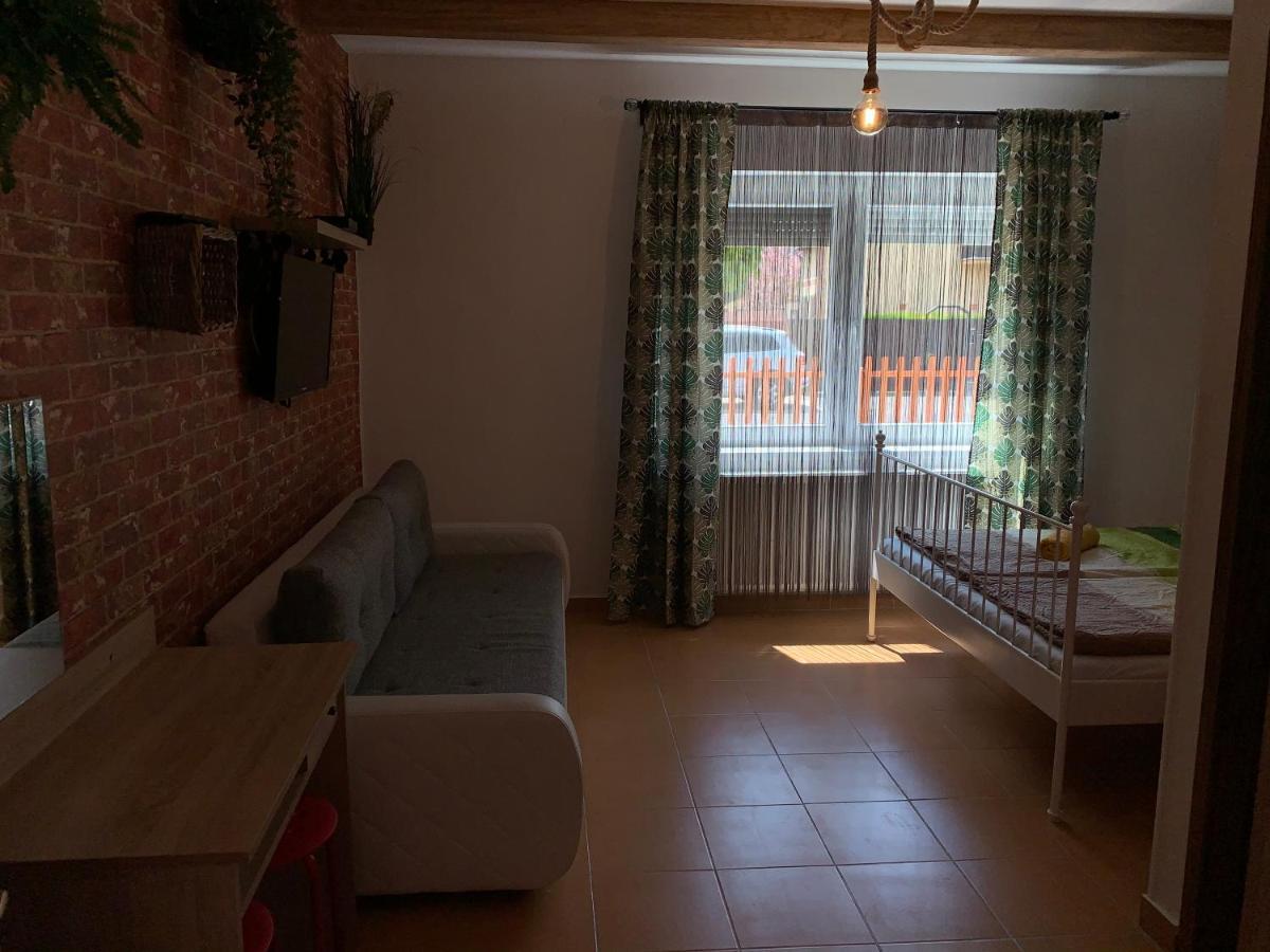 Armada Family Apartment Hajduszoboszlo Exterior photo